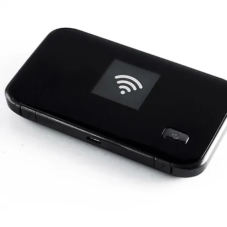 Fiumelatte Sleeps 6 Air Con Wifi T783176 דירה *